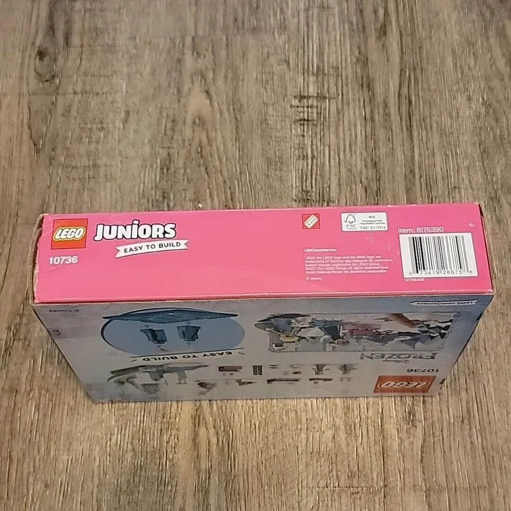 LEGO Juniors 10736 Disney Anna & Elsa's Frozen Playground New Sealed Box